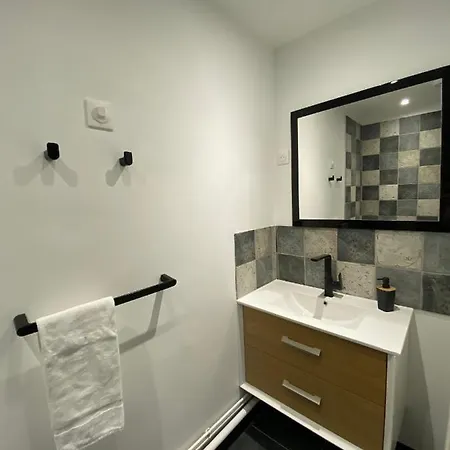 La Propriete De Bacchus Apartament