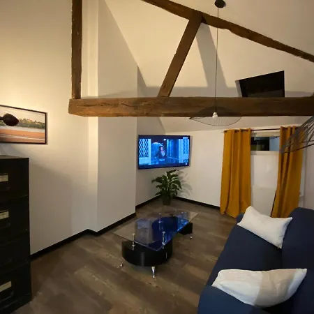 La Propriete De Bacchus Apartament *